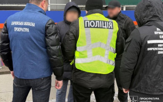 В Харькове мужчина за 4,5 тысячи долларов гарантировал вид на жительство россиянину