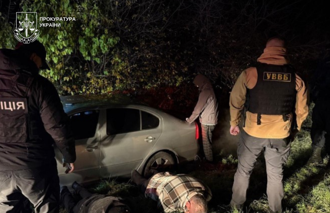 На Закарпатті судитимуть адвоката, який організував канал втечі військовозобов’язаних за кордон