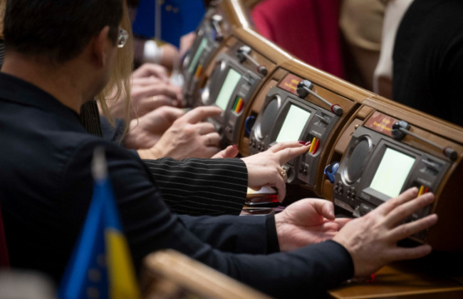 Нові правила гри у сфері житла, скасування Житлового кодексу та Закону про приватизацію житла: що насправді прийняла Верховна Рада