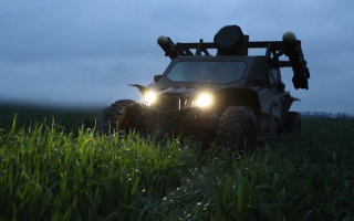 Повітряні сили показали нову зброю проти дронів — баггі Tempest, відео