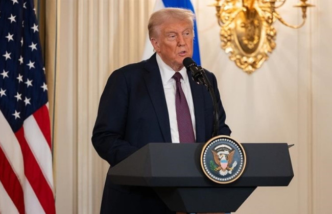 Дональд Трамп пригрозив прем’єру Гренландії за бажання залишитися з Данією