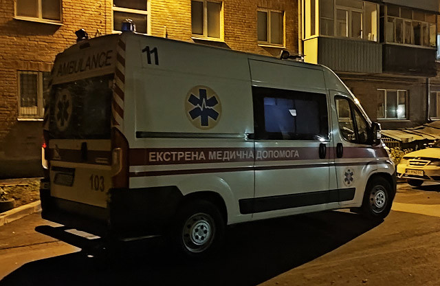 В Деснянском районе Киева семья погибла из-за работы генератора в квартире, фото