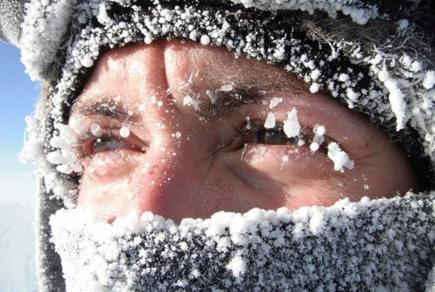 У Києві лютують морози – прості правила, як захистити руки та ноги від переохолодження