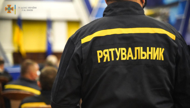 Спасателям меняют форму – Кабмин утвердил обновленные образцы одежды