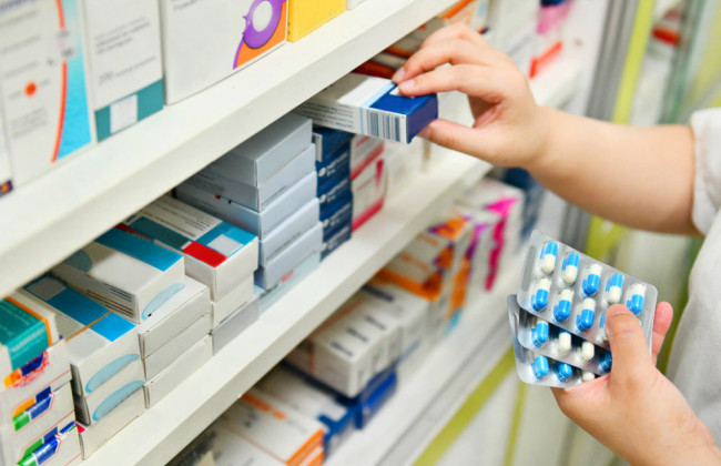 Блэкаут в Киеве – список аптек, которые будут работать круглосуточно и даже без света