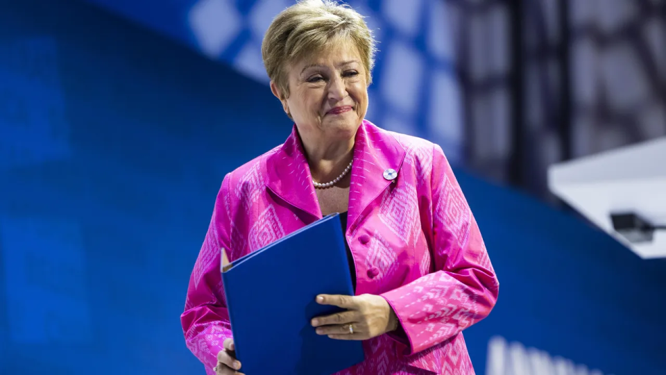 Нова програма МВФ і ПДВ: які податкові рішення очікують від України