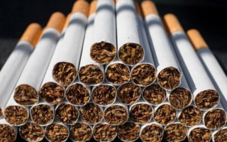 У 2026 році сигарети подорожчають на 2-3,5 грн за пачку — нардеп Леонов