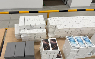 Мікроавтобус контрабандної техніки Apple на 35 млн грн – Гетманцев закликав БЕБ навести лад в мережі Ябко