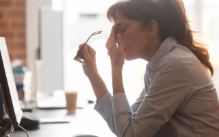 В Гоструда объяснили, может ли требование объяснений за опоздание считаться моббингом