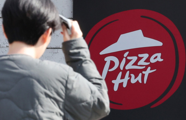 Верховний суд Південної Кореї зобов’язав мережу ресторанів повернути франчайзі 15,8 млн доларів