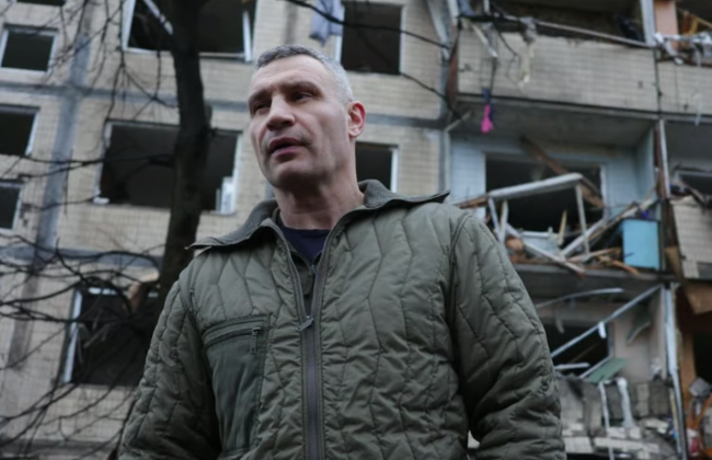 Наслідки обстрілу Києва: лівий берег без води, понад п’ять тисяч будинків — без тепла