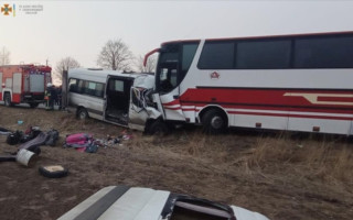 На Хмельниччині суд переглянув вирок щодо водія автобуса, визнаного винним у вчиненні ДТП з десятьма зaгиблими