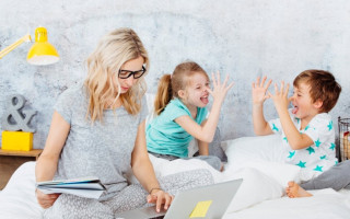 Додаткова відпустка держслужбовця і догляд за дитиною: НАДС пояснило, як зараховується стаж