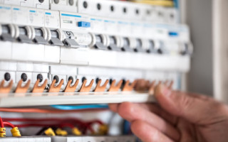 21 січня в усіх регіонах застосовуватимуть графіки відключень світла — Укренерго