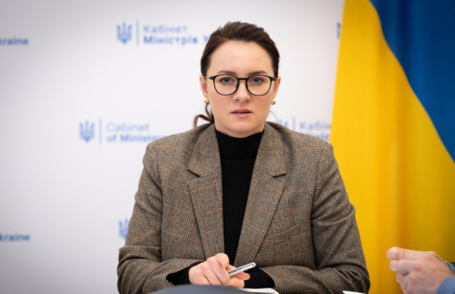 Кабмін готує резервне живлення для виробників продуктів на випадок раптових відключень світла — Свириденко