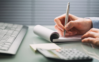 Коли роботодавець зобов’язаний виплатити вихідну допомогу: роз’яснення для працівників