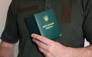 Умовний термін не є підставою для відстрочки — чоловік лишається військовозобов’язаним та підлягає призову: вирок суду