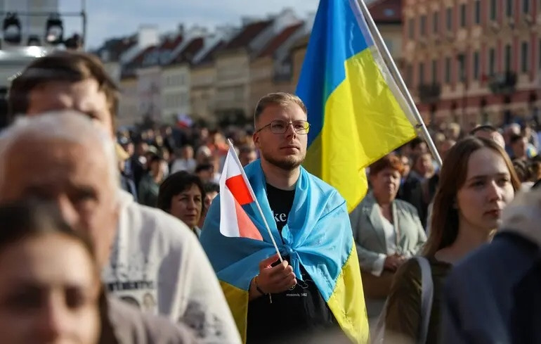 Польша меняет правила пребывания украинцев: что предусматривает обновленный «спецзакон»