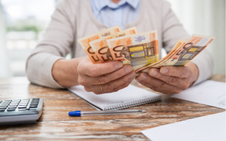 Суд ЕС признал: Италия незаконно ограничивала пенсионные доплаты для работников с зарубежным стажем