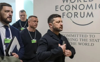 Зеленський у Давосі заявив, що НАТО — це віра, що США втрутяться у разі загрози, але Європі потрібна власна сила