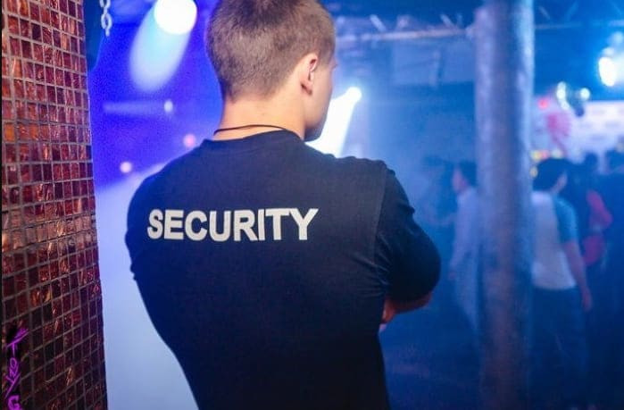 Верховный Суд объяснил, когда конфликт в общественном месте имеет хулиганский мотив
