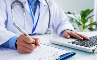 У Держпраці пояснили, хто має право на оплату лікарняного