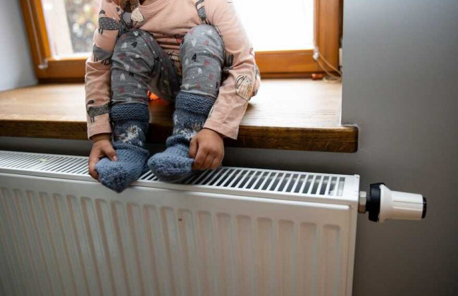 У Києві досі без опалення залишаються майже 3 тисячі багатоповерхівок