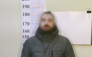 В Киеве пассажир порезал лицо водителя трамвая на конечной остановке за просьбу выйти