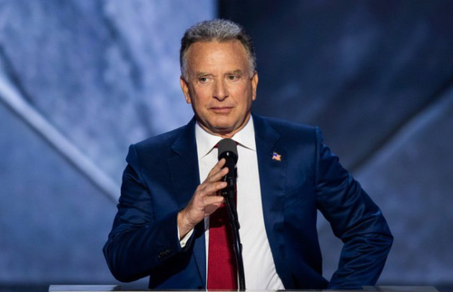 Трамп розглядає можливість запровадження безмитної зони з Україною, — Стів Віткофф