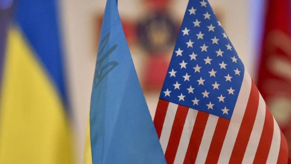 В Абу-Даби стартовали трехсторонние мирные переговоры Украины, США и России — Sky News