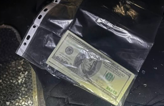 1500 долларов за снятие с розыска — в Житомирской области на взятке разоблачили сотрудников ТЦК