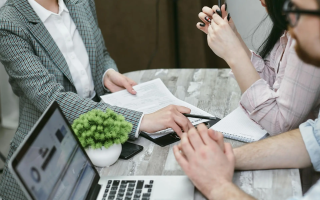 Жінка прожила з чоловіком майже 30 років без шлюбу, але не змогла успадкувати майно: справу вирішив суд