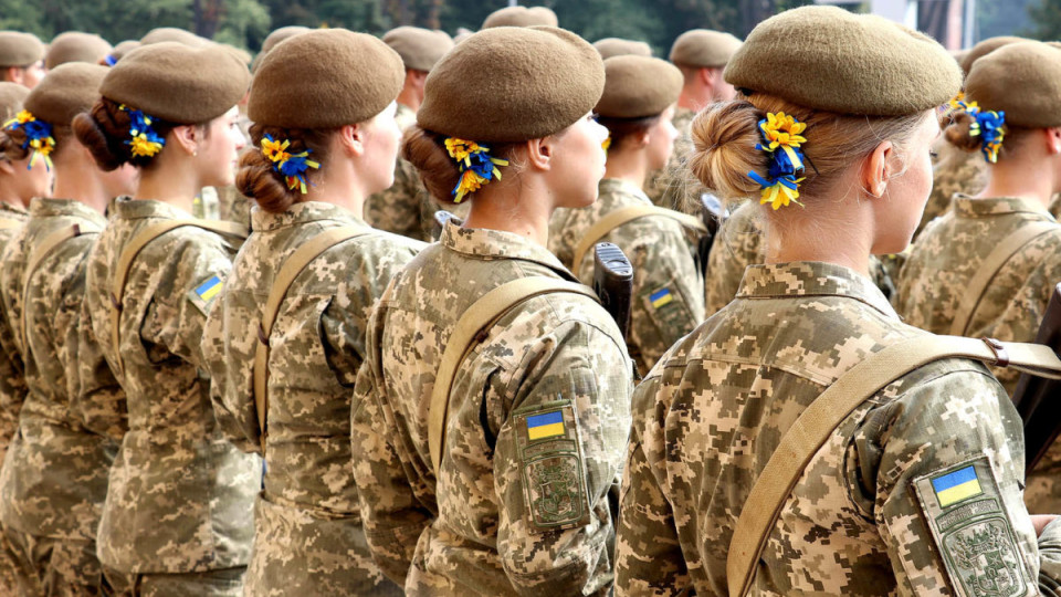 В военных вузах Украины выросло количество девушек-абитуриентов
