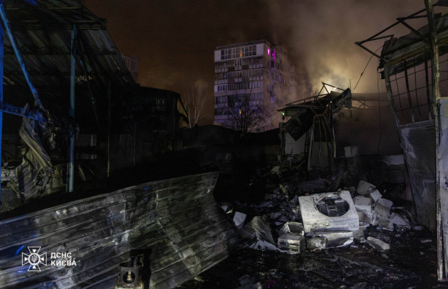 Россия атаковала Киев дронами и ракетами – повреждения в 5 районах и 6 тысяч домов без отопления