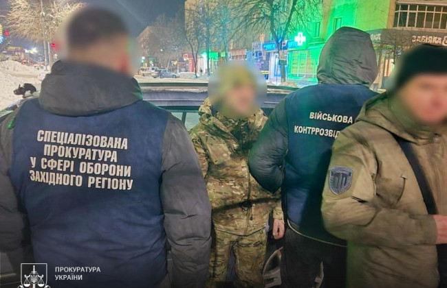 Инструктор учебного центра в Ровенской области организовал схему дезертирства за деньги