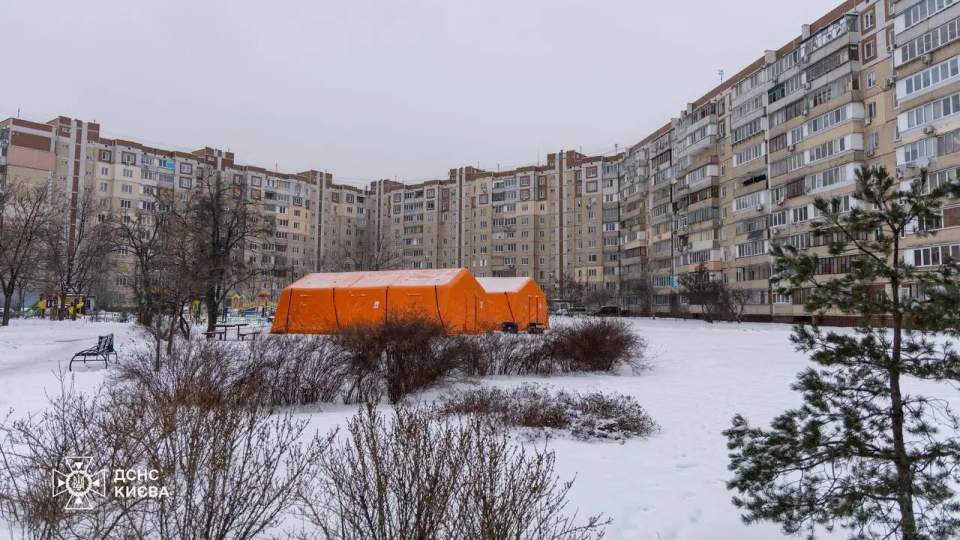 В Киеве до сих пор без тепла более 1600 многоэтажек — Кличко