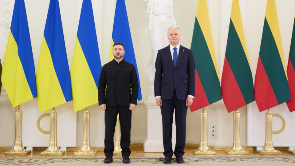 Зеленский встретился с Науседой: Литва передаст украинским городам почти 100 генераторов