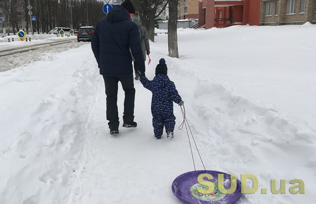 В Україну йде потепління зі штормовим вітром: як зміниться погода вже з понеділка