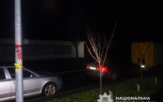 У Києві таксист зламав щелепу пасажирці – поліція