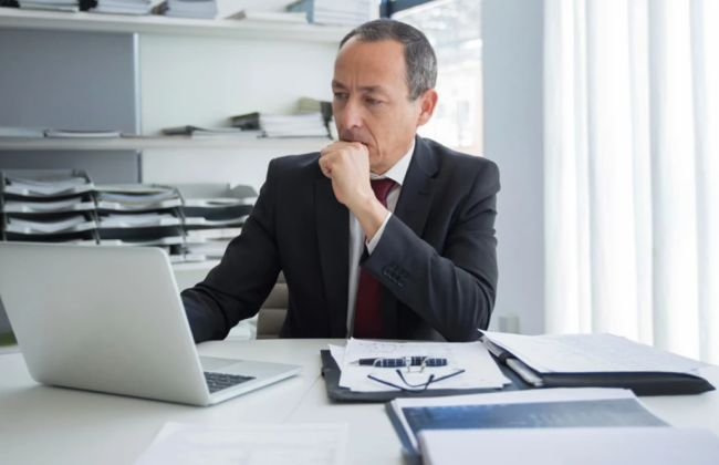 Директор не може сам собі встановлювати винагороду — збитки підлягають відшкодуванню: позиція Верховного Суду