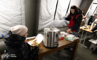 У пунктах обігріву ДСНС у Києві можна залишити запит на харчування — Ігор Клименко