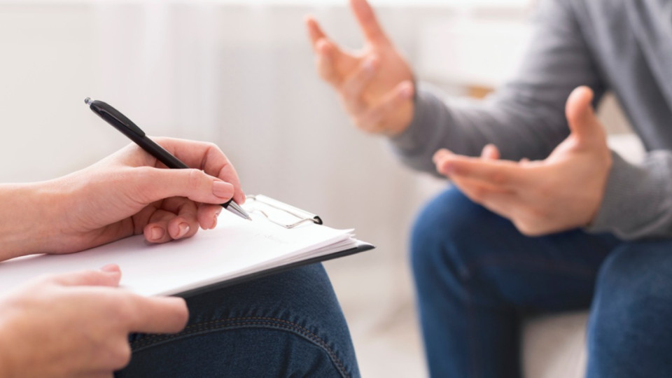 В чем заключается моральный вред и как определить его размер — разъяснение