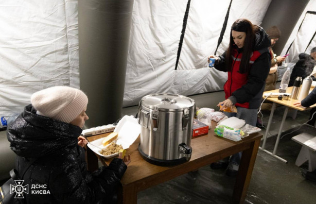 В пунктах обогрева ГСЧС в Киеве можно оставить запрос на питание — Игорь Клименко