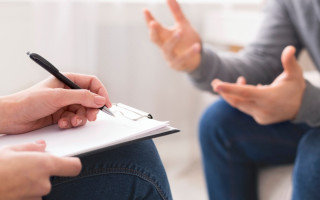 У чому полягає моральна шкода та як визначити її розмір — роз’яснення