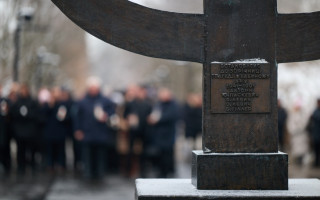 Володимир Зеленський та українські рабини ушанували памʼять жертв Голокосту в Бабиному Яру, фото