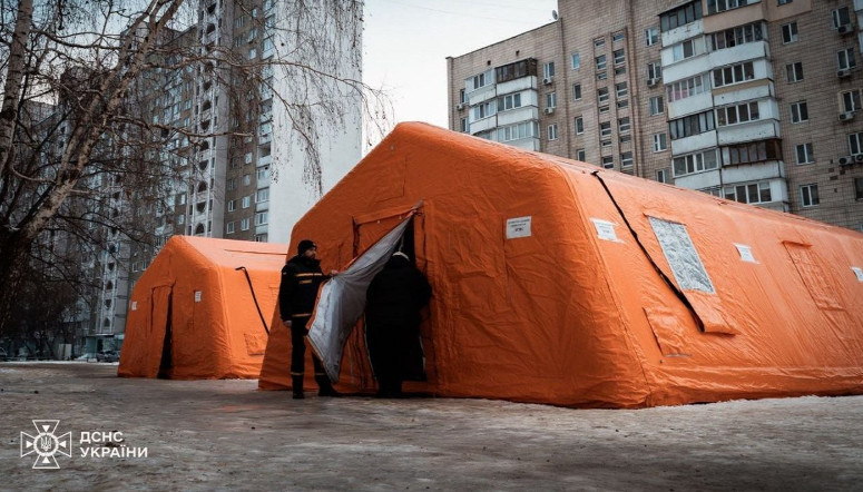 В Киеве без тепла остаются более 730 жилых домов: большинство из них — на Троещине