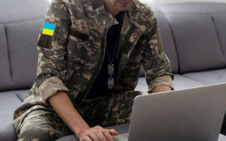 Переважне право на роботу і відпустки: які трудові пільги мають ветерани та родини загиблих воїнів