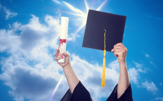 Одночасне навчання за відсутності диплома про вищу освіту не порушує послідовності поточного здобуття освіти — КАС ВС