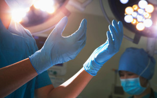 У Львові судитимуть медиків, які провели пацієнтці невдалий аборт, після якого вона більше не може мати дітей