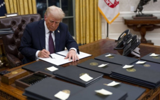 Трамп запускает счета для младенцев — $1000 для каждого ребенка при рождении в США